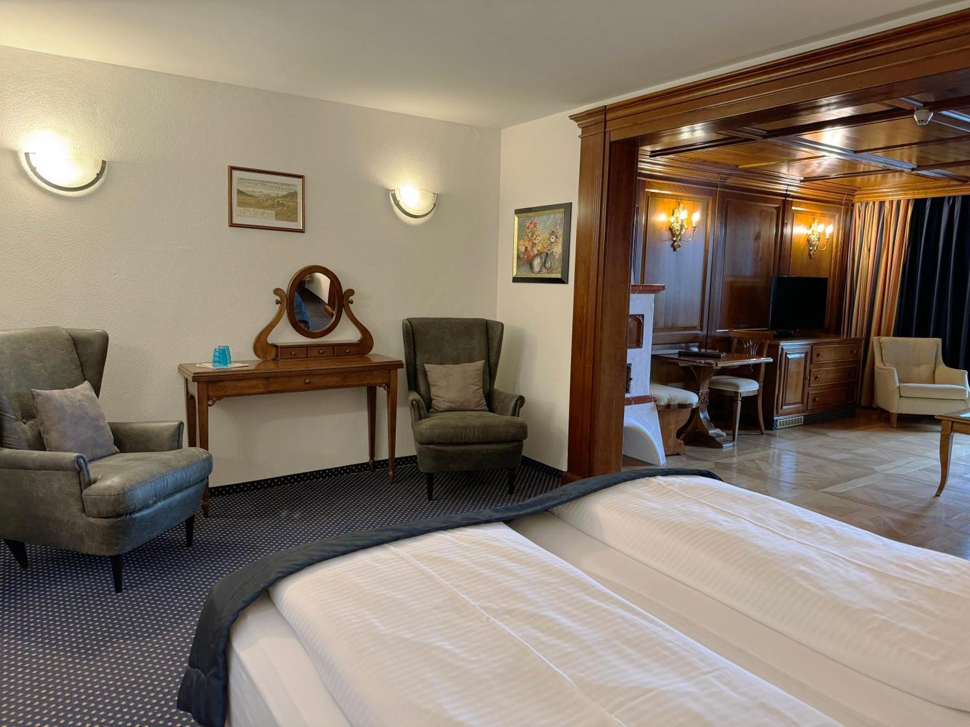 Hotel Hocheder Зеефельд в Тироле Экстерьер фото